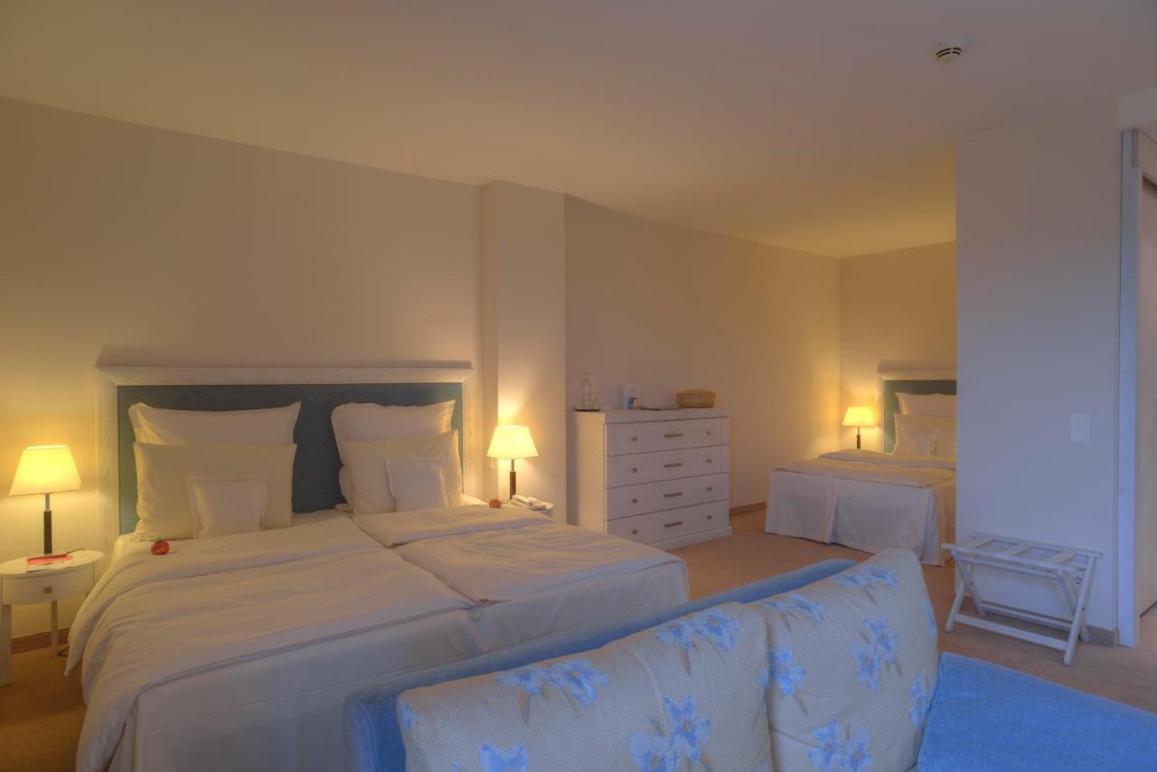 Strandhotel Duenenmeer - Adults Only オストゼーバート・ディアーハーゲン エクステリア 写真